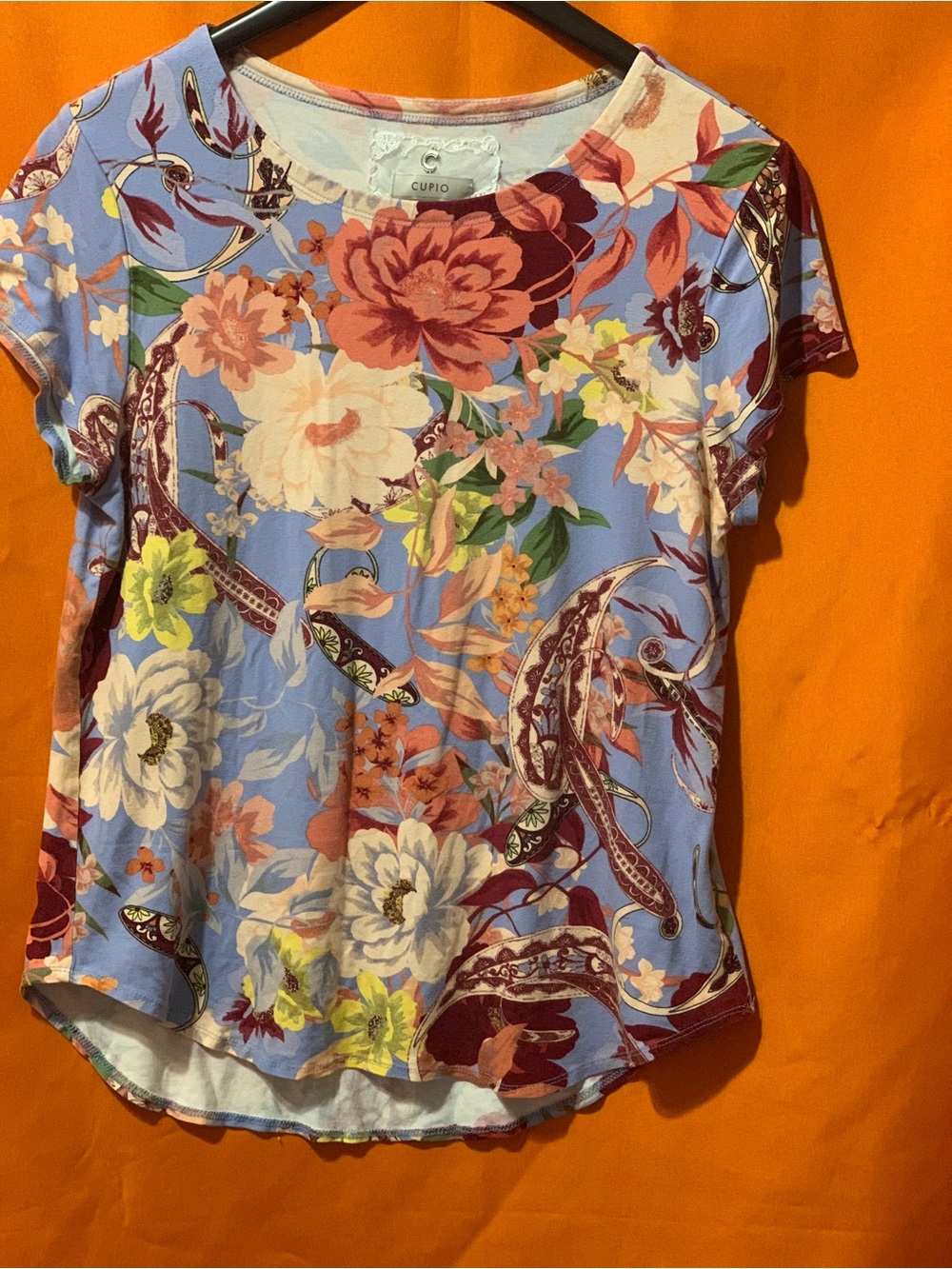 Cupio Women's Lavender Floral Short Sleeve Top